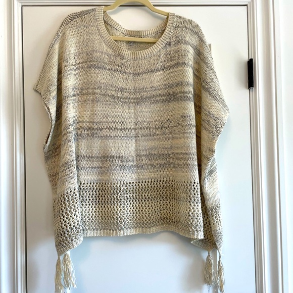 Johnny Was silver grey poncho with tassels - Picture 1 of 4